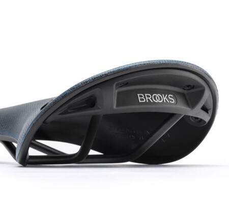 Brooks Cambium C17 Carved All Weather Sele Octane C201C A06354 - 6