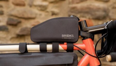 Brooks Scape Top Tube Kadro Üst Boru Çantası 0.9L Siyah - 5