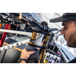 Muc-Off Silky Suspension Serum - 100ml - 3