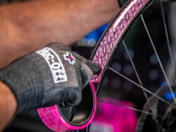 Muc-Off Tubeless Jant Bandı 28mm 10 mt - 2